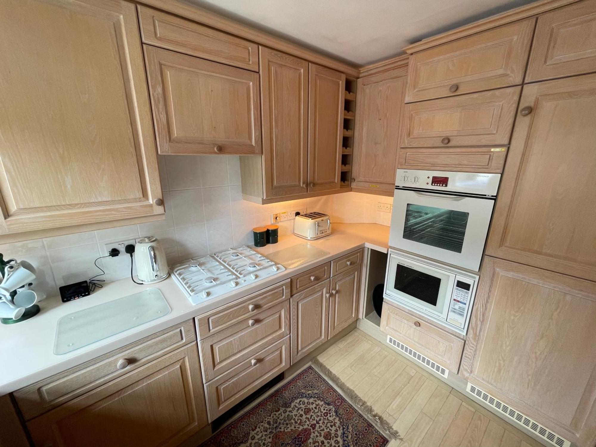 Circus Mews Townhouse:2 Beds:2 En-Suite Baths:Parking:City Centre:Quiet Area 外观 照片
